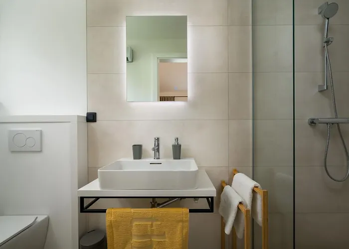 Sunset - With Private Pool, Squash Coart And Table Tennis * Fuškulin