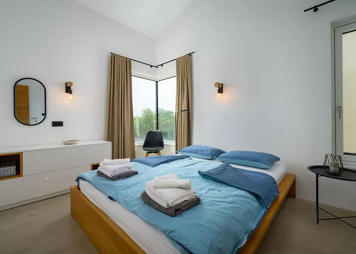 빌라 Sunset - With Private Pool, Squash Coart And Table Tennis Fuškulin